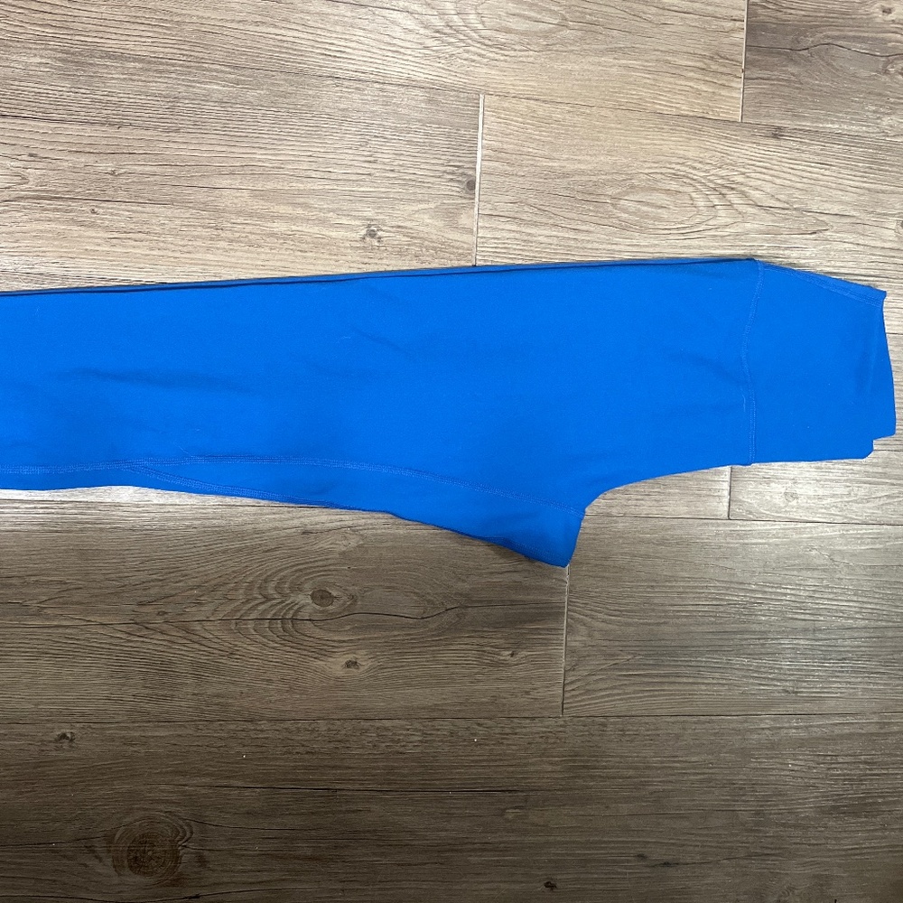 Blue ptula leggings